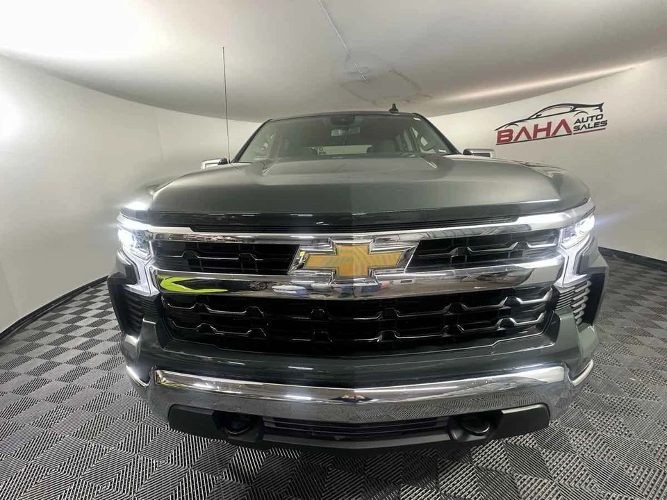 2025 Chevrolet Silverado 4th Gen - Image 12 of 21