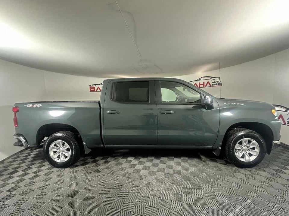 2025 Chevrolet Silverado 4th Gen - Image 8 of 21
