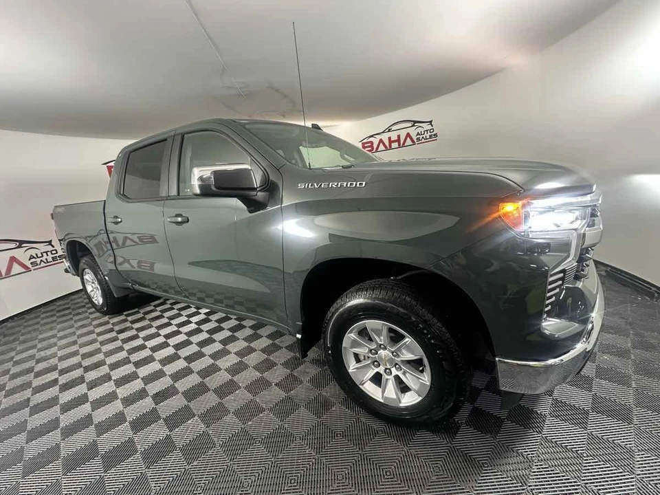 2025 Chevrolet Silverado 4th Gen - Image 10 of 21