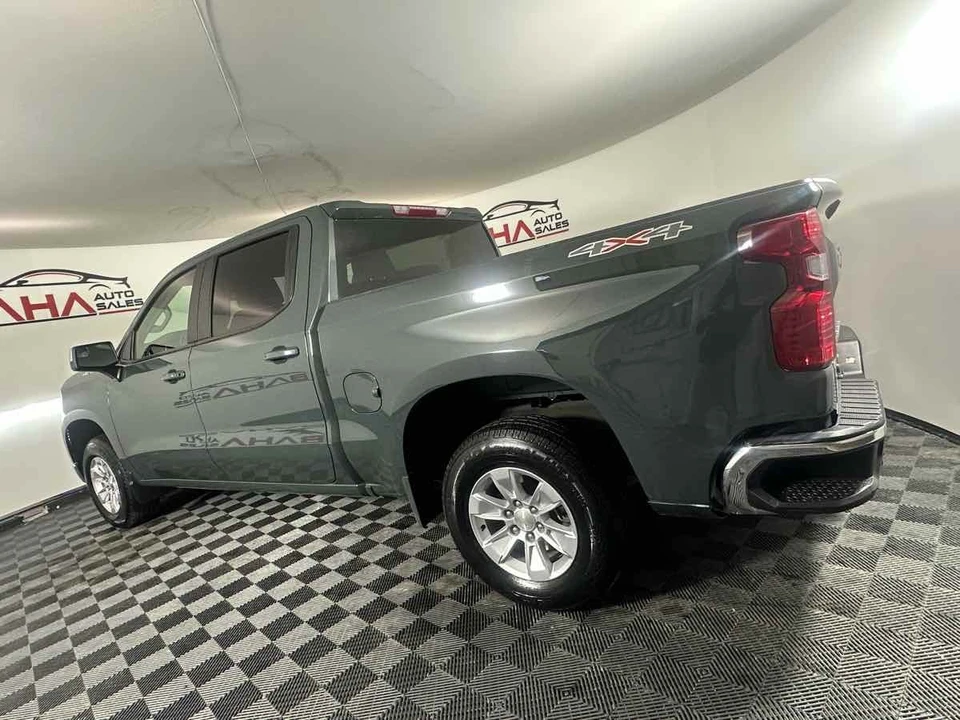 2025 Chevrolet Silverado 4th Gen - Image 4 of 21