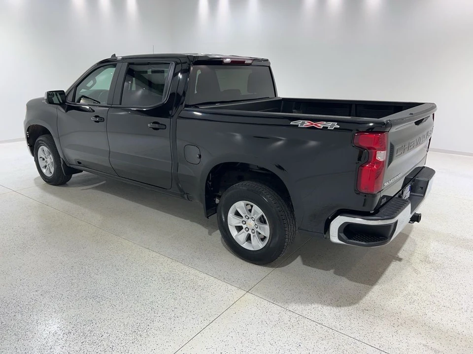 2025 Chevrolet Silverado 4th Gen - Image 3 of 30