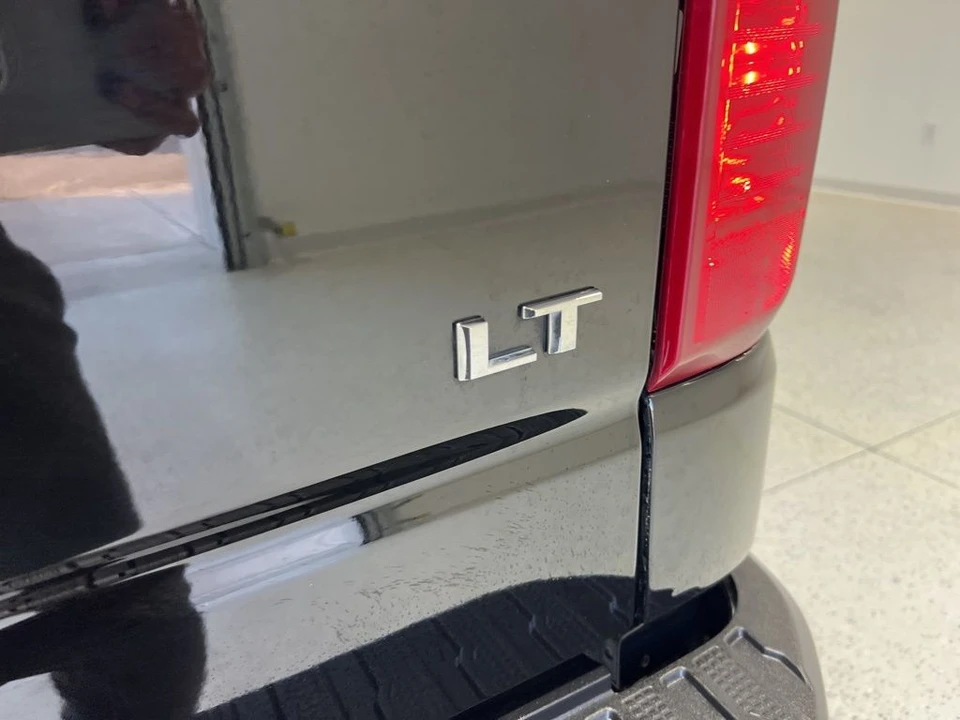 2025 Chevrolet Silverado 4th Gen - Image 23 of 30