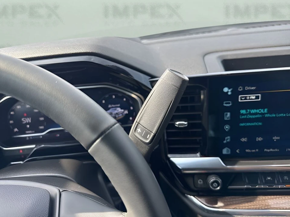 2025 Chevrolet Silverado 4th Gen - Image 16 of 21