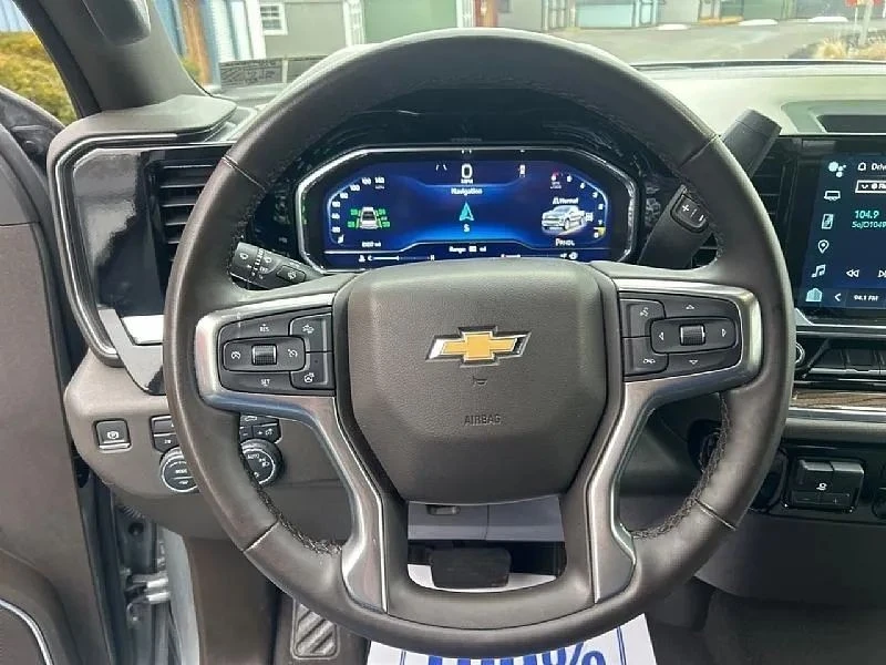2025 Chevrolet Silverado 4th Gen - Image 8 of 12