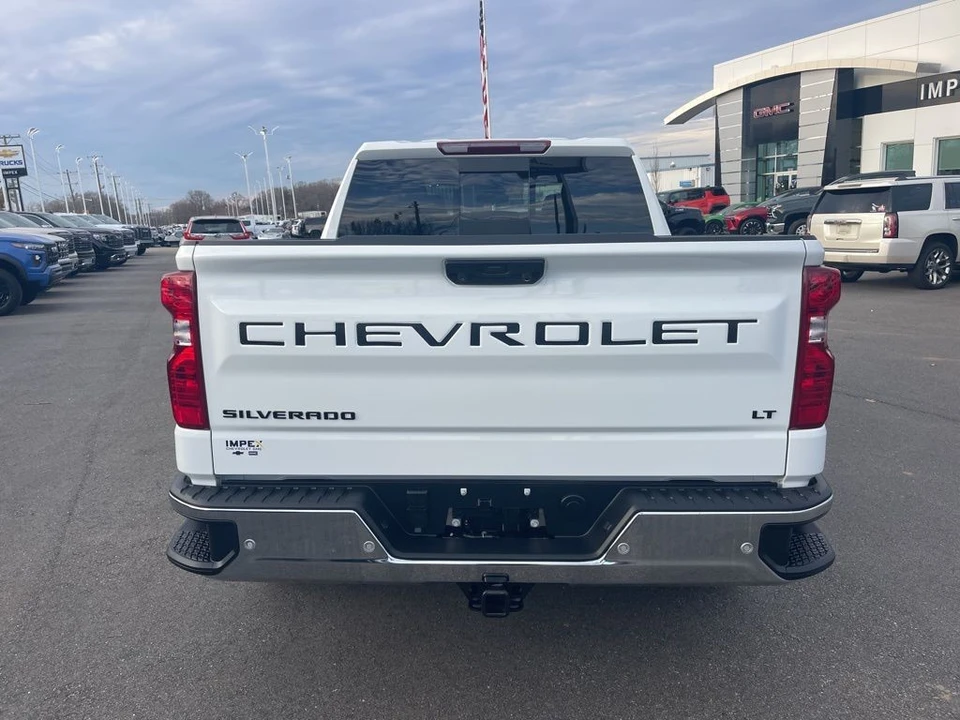 2025 Chevrolet Silverado 4th Gen - Image 4 of 16
