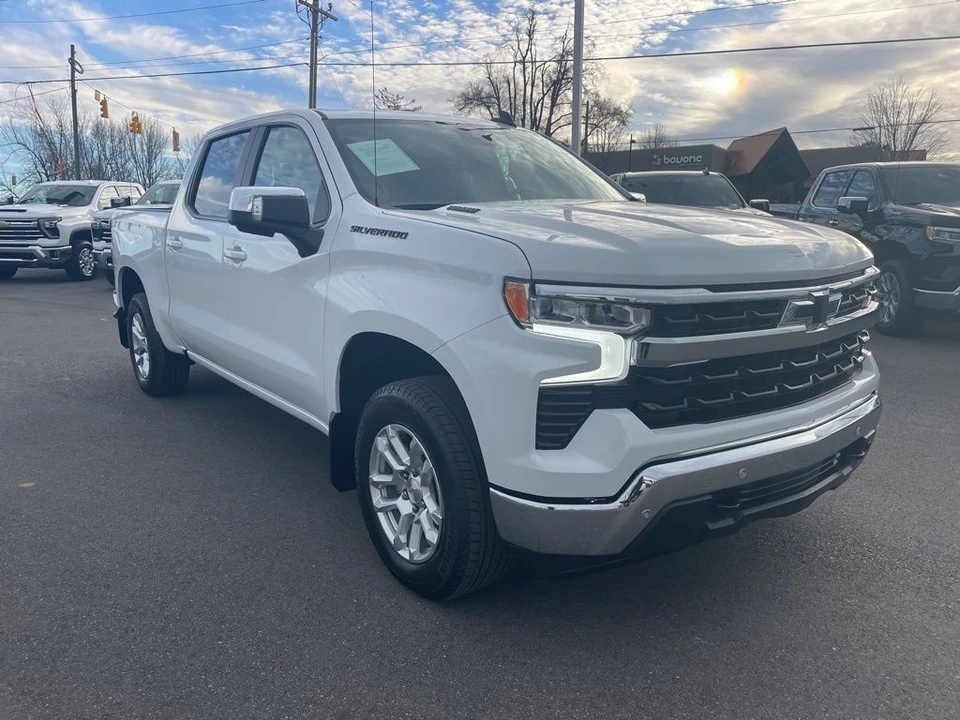 2025 Chevrolet Silverado 4th Gen - Image 7 of 16