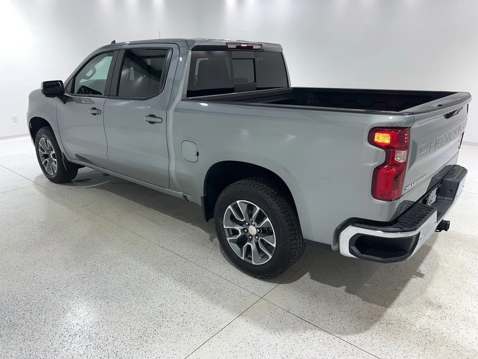 2025 Chevrolet Silverado 4th Gen - Image 3 of 12