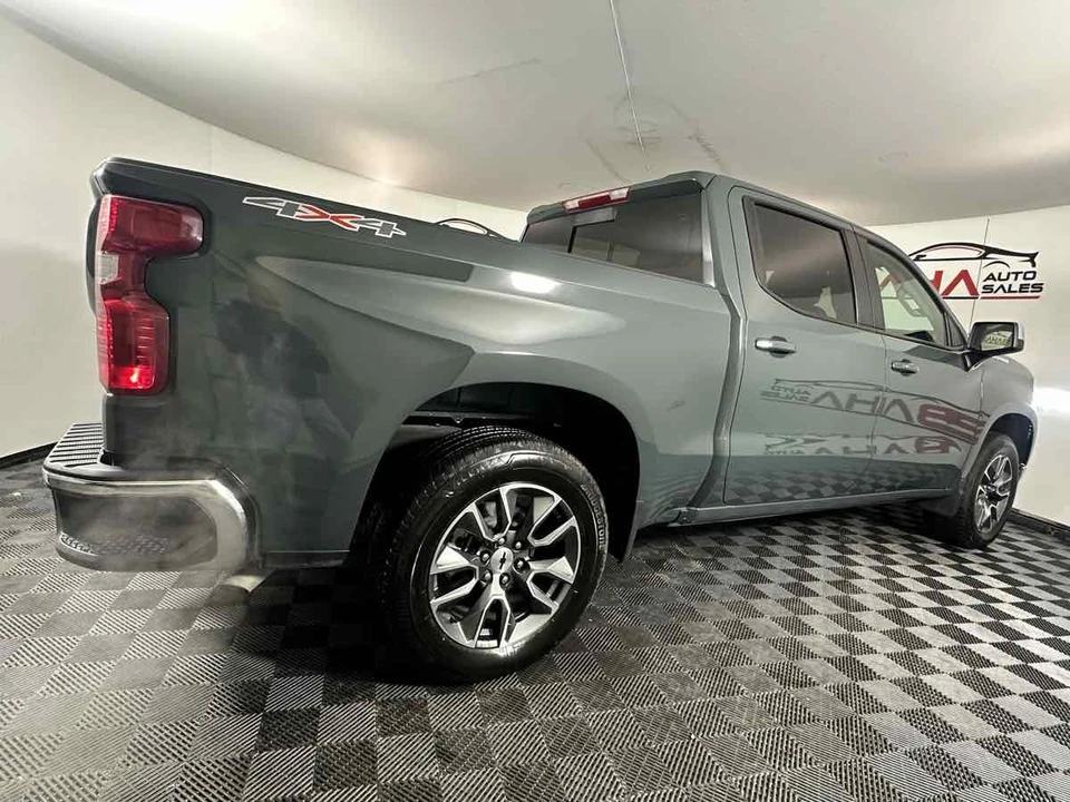 2025 Chevrolet Silverado 4th Gen - Image 9 of 21