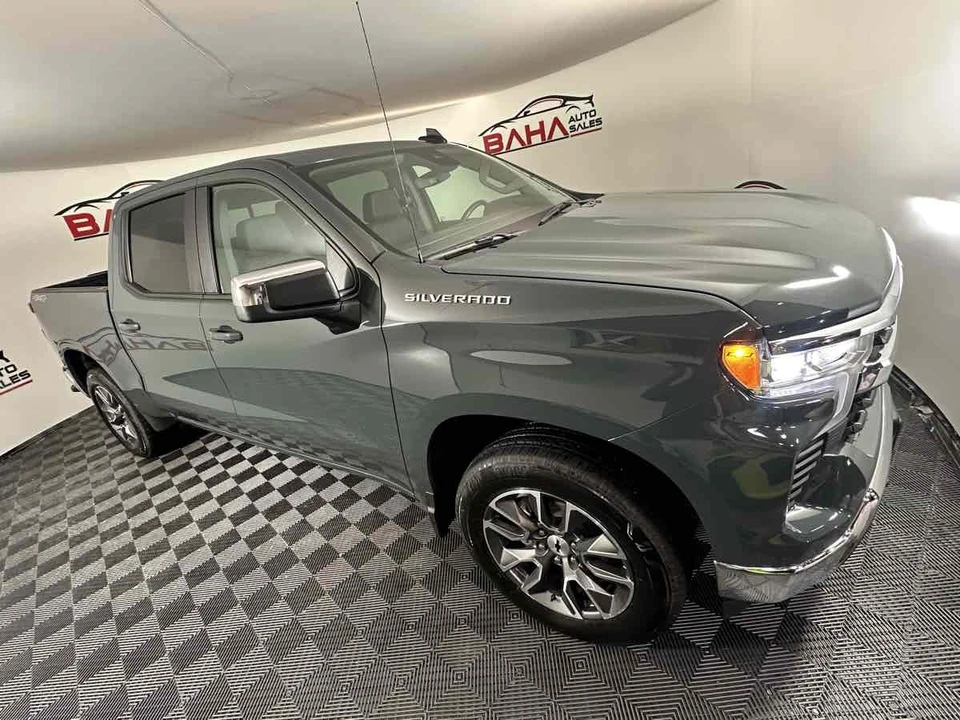 2025 Chevrolet Silverado 4th Gen - Image 11 of 21