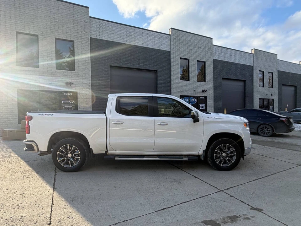 2025 Chevrolet Silverado 4th Gen - Image 8 of 21