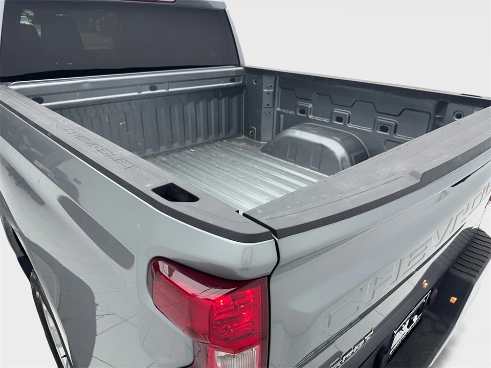 2025 Chevrolet Silverado 4th Gen - Image 12 of 12