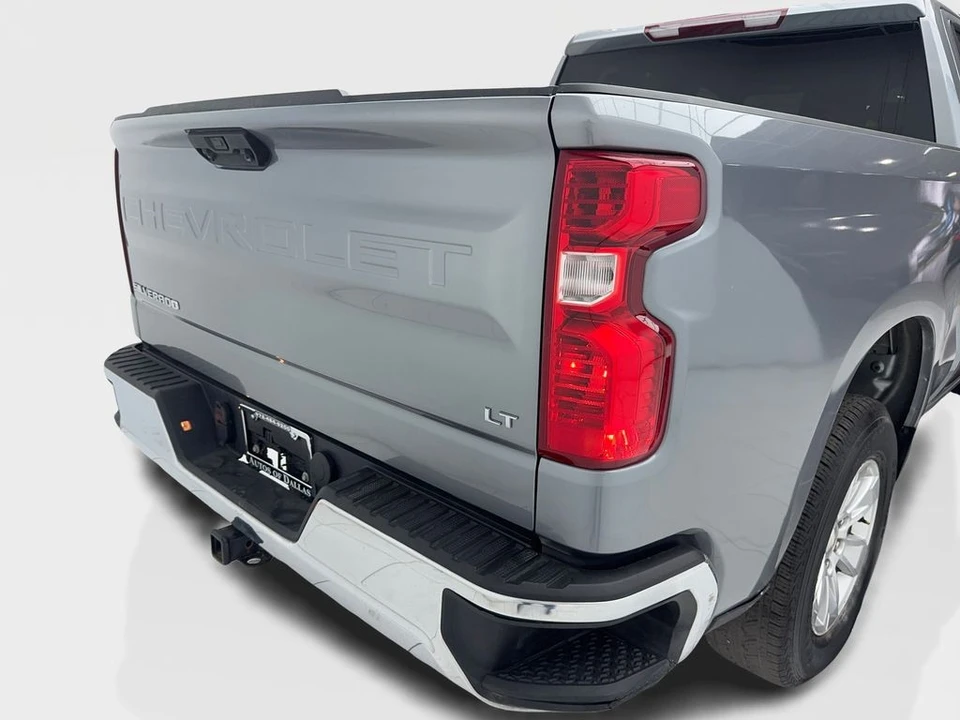 2025 Chevrolet Silverado 4th Gen - Image 10 of 12