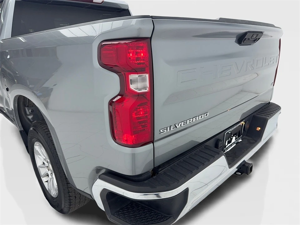 2025 Chevrolet Silverado 4th Gen - Image 11 of 12