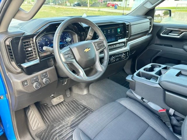 2025 Chevrolet Silverado 4th Gen - Image 8 of 21