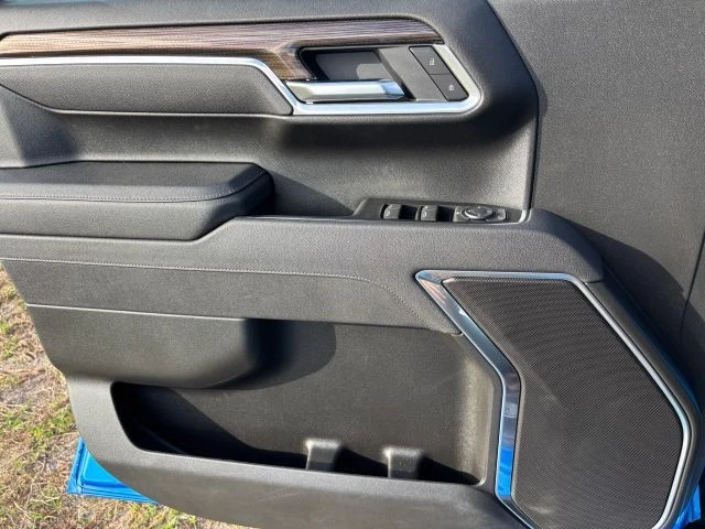 2025 Chevrolet Silverado 4th Gen - Image 21 of 21