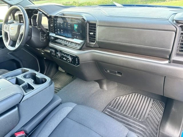 2025 Chevrolet Silverado 4th Gen - Image 10 of 21