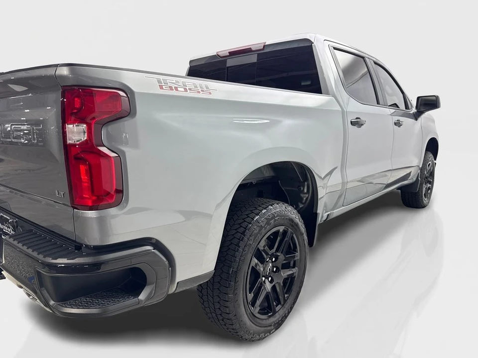 2025 Chevrolet Silverado 4th Gen - Image 13 of 21