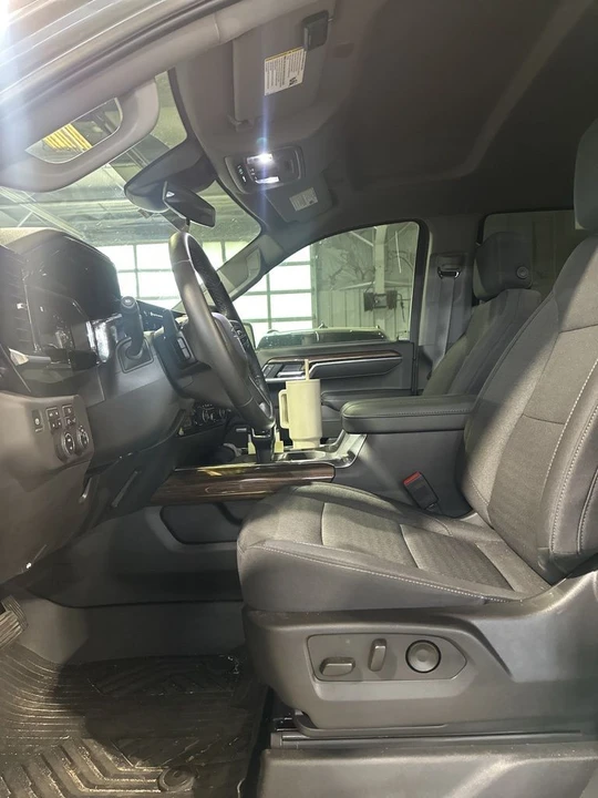 2025 Chevrolet Silverado 4th Gen - Image 4 of 16