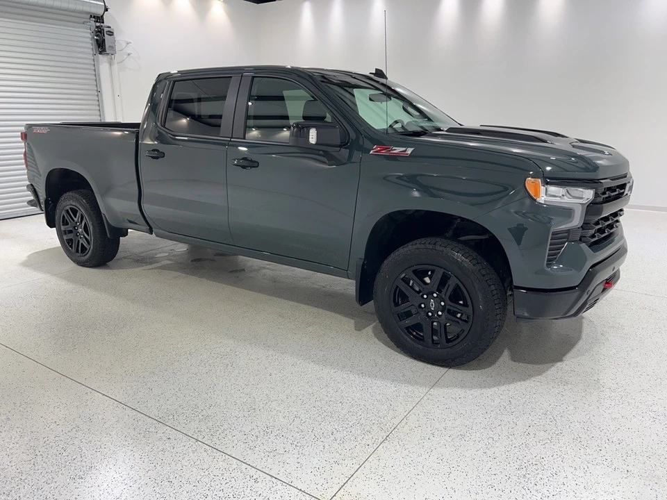 2025 Chevrolet Silverado 4th Gen - Image 7 of 12