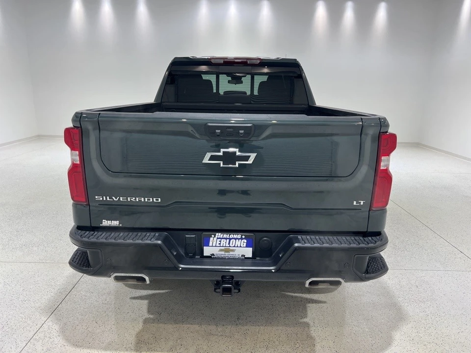 2025 Chevrolet Silverado 4th Gen - Image 4 of 12
