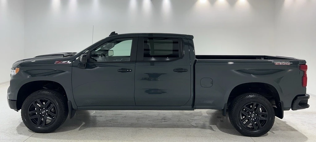 2025 Chevrolet Silverado 4th Gen - Image 2 of 21