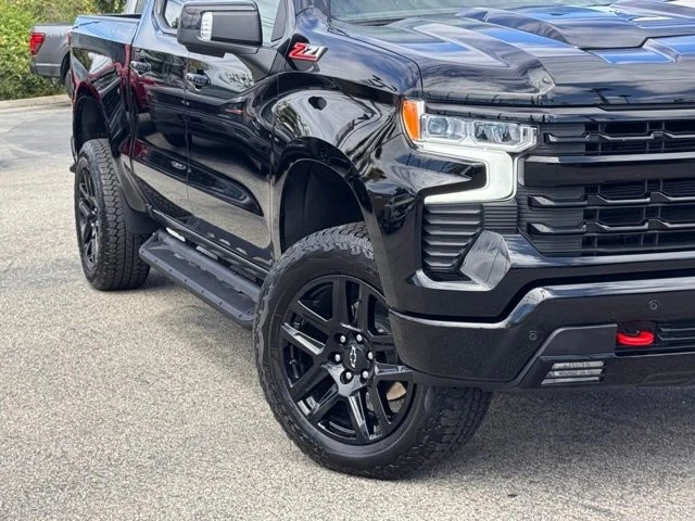 2025 Chevrolet Silverado 4th Gen - Image 4 of 21