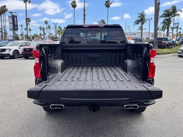 2025 Chevrolet Silverado 4th Gen - Image 13 of 21