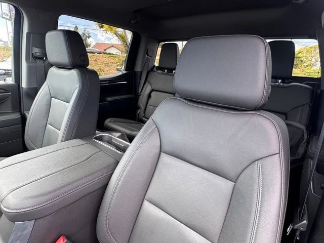 2025 Chevrolet Silverado 4th Gen - Image 19 of 21