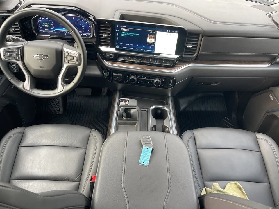 2025 Chevrolet Silverado 4th Gen - Image 16 of 21