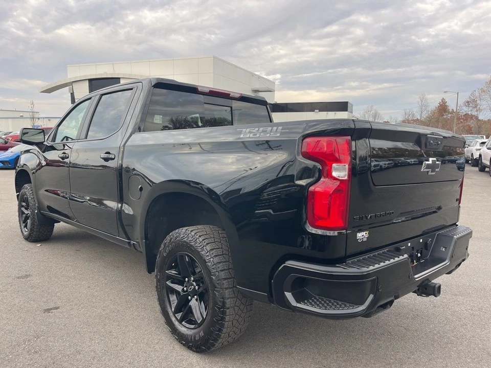 2025 Chevrolet Silverado 4th Gen - Image 3 of 21
