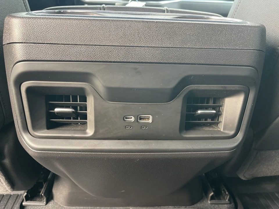 2025 Chevrolet Silverado 4th Gen - Image 14 of 21