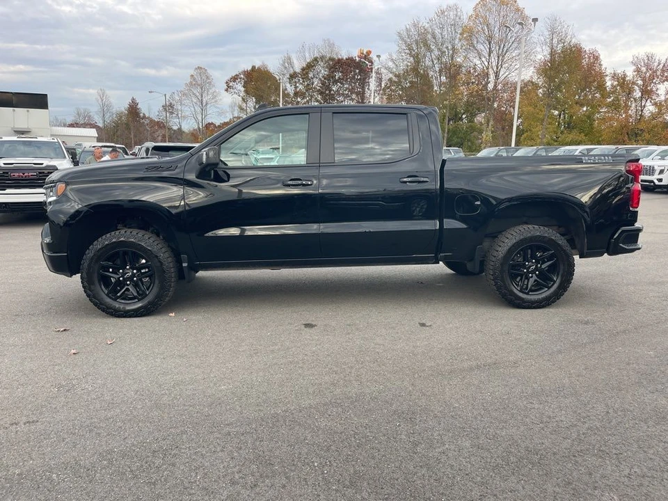 2025 Chevrolet Silverado 4th Gen - Image 2 of 12