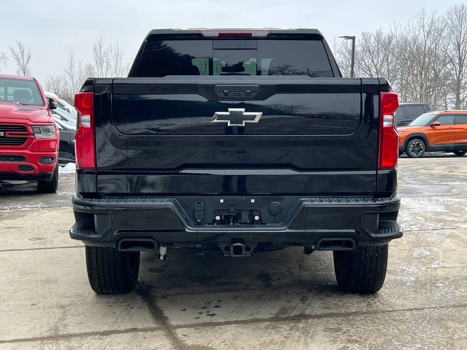 2025 Chevrolet Silverado 4th Gen - Image 8 of 21