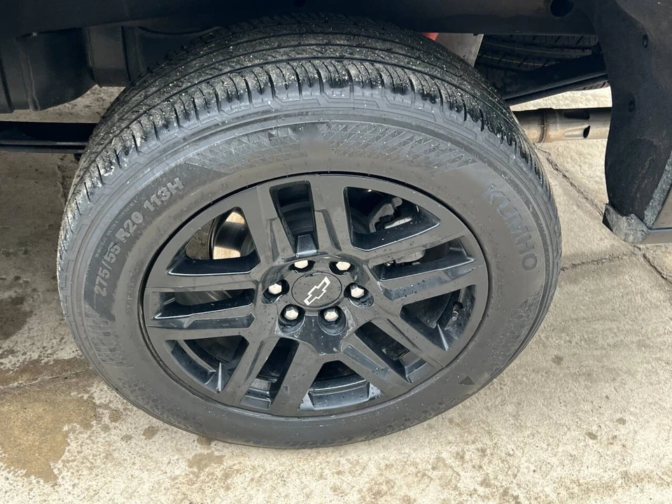 2025 Chevrolet Silverado 4th Gen - Image 12 of 21