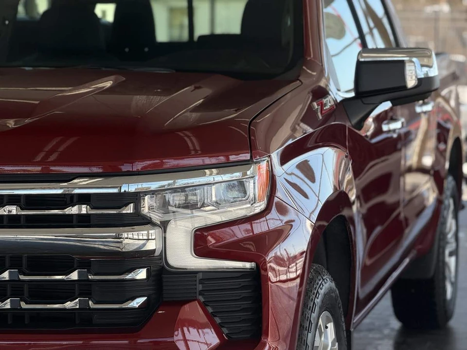 2025 Chevrolet Silverado 4th Gen - Image 20 of 21