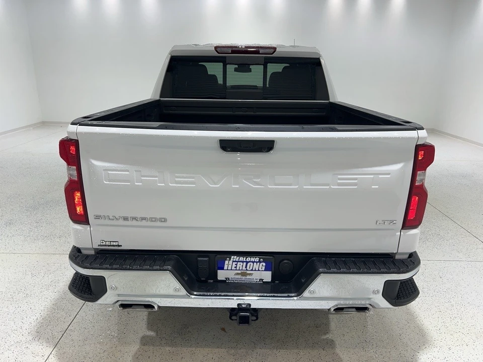 2025 Chevrolet Silverado 4th Gen - Image 4 of 12