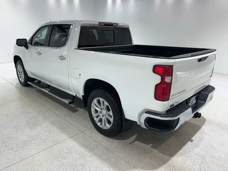 2025 Chevrolet Silverado 4th Gen - Image 3 of 12