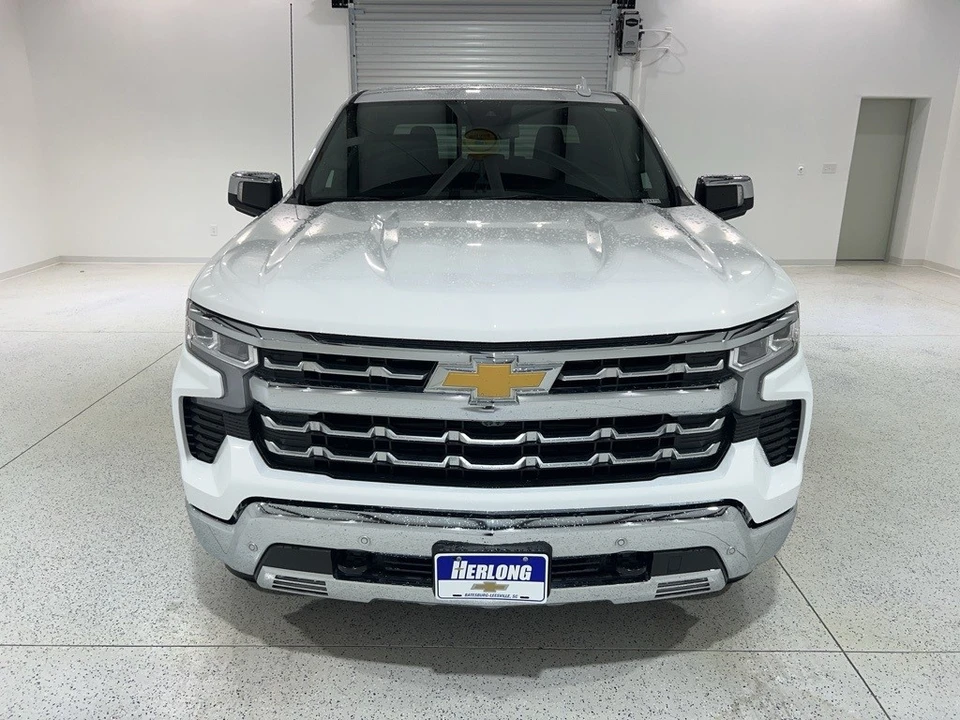 2025 Chevrolet Silverado 4th Gen - Image 8 of 12