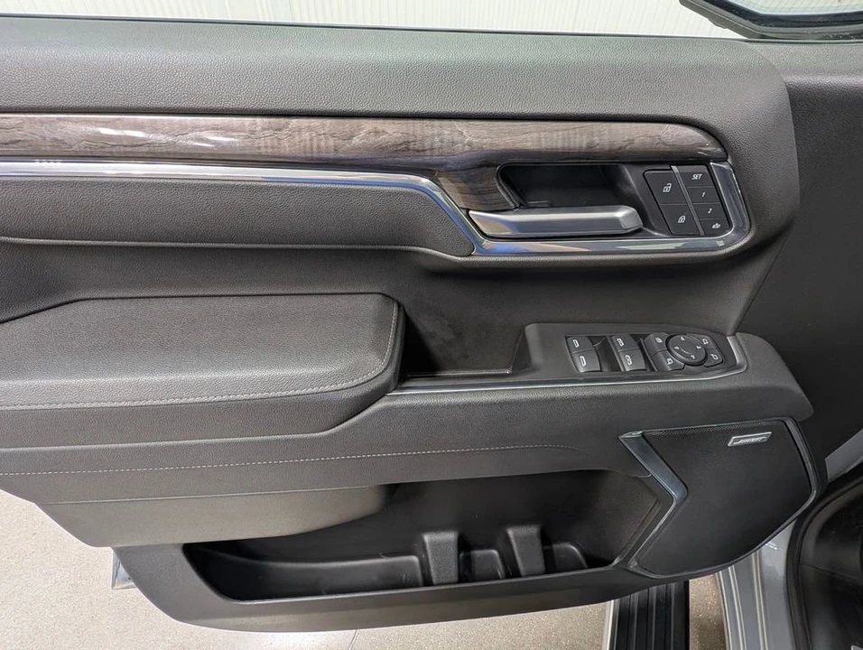 2025 Chevrolet Silverado 4th Gen - Image 10 of 21