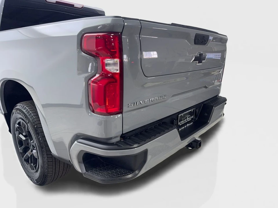 2025 Chevrolet Silverado 4th Gen - Image 17 of 21