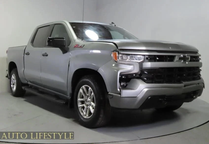 2025 Chevrolet Silverado 4th Gen - Image 3 of 21