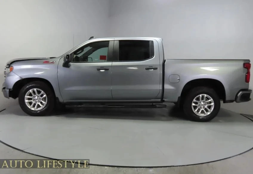 2025 Chevrolet Silverado 4th Gen - Image 10 of 21