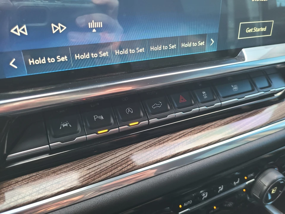 2025 Chevrolet Silverado 4th Gen - Image 20 of 21