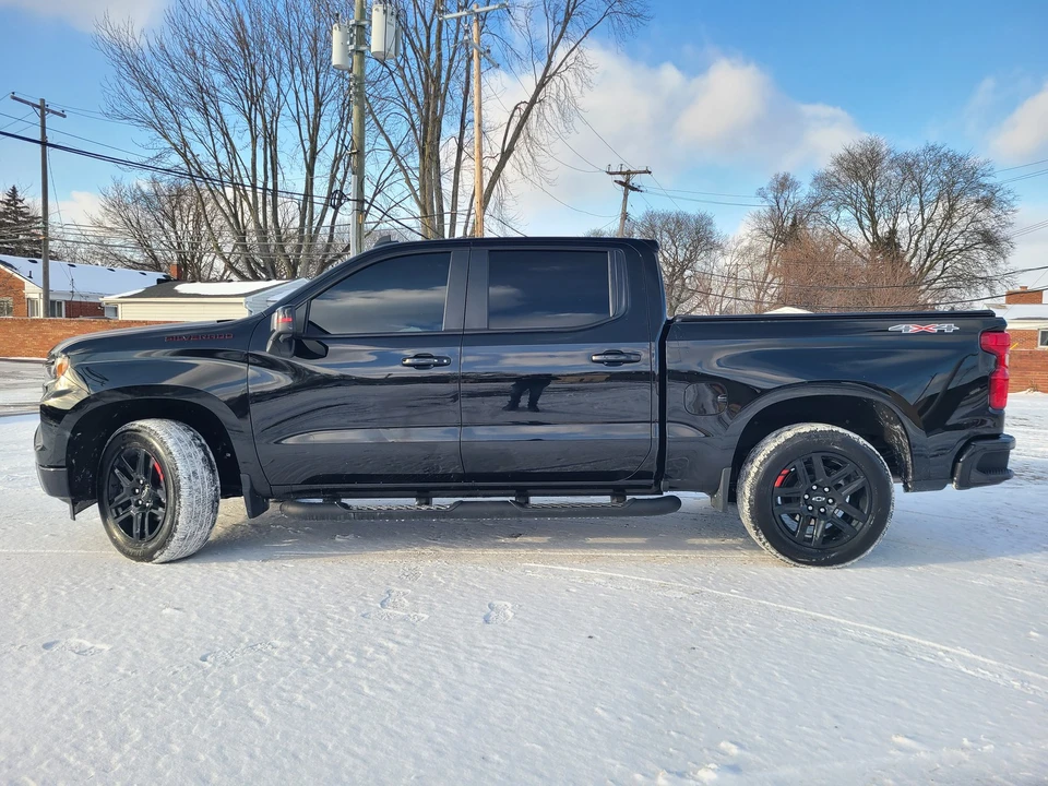 2025 Chevrolet Silverado 4th Gen - Image 2 of 21
