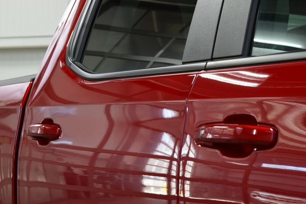 2025 Chevrolet Silverado 4th Gen - Image 19 of 21