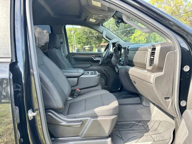 2025 Chevrolet Silverado 4th Gen - Image 11 of 21