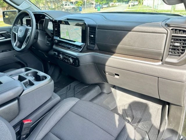 2025 Chevrolet Silverado 4th Gen - Image 12 of 21