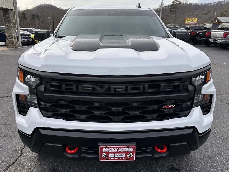 2025 Chevrolet Silverado 4th Gen - Image 3 of 12