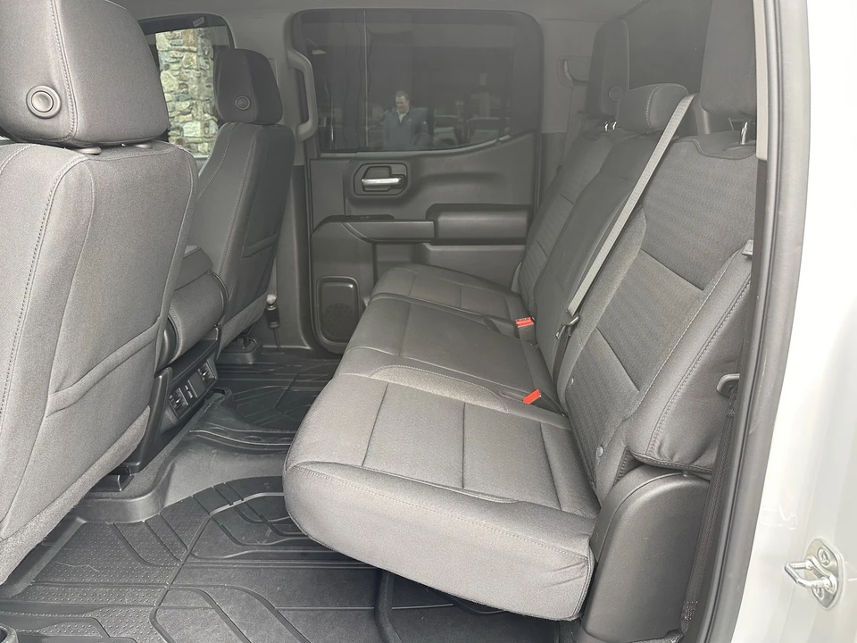 2025 Chevrolet Silverado 4th Gen - Image 14 of 21