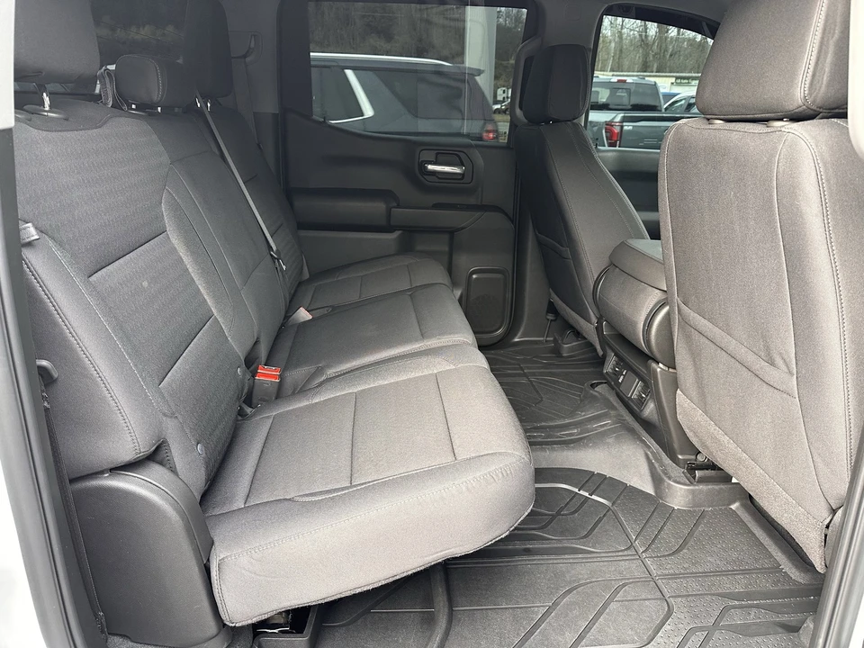 2025 Chevrolet Silverado 4th Gen - Image 18 of 21